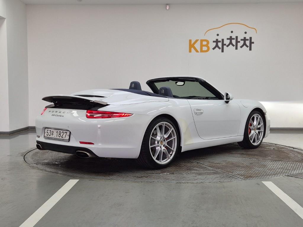 Porsche 911 - Vista 4