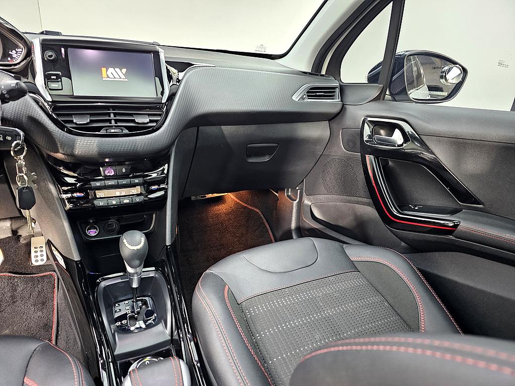 Peugeot 2008 - Vista 10