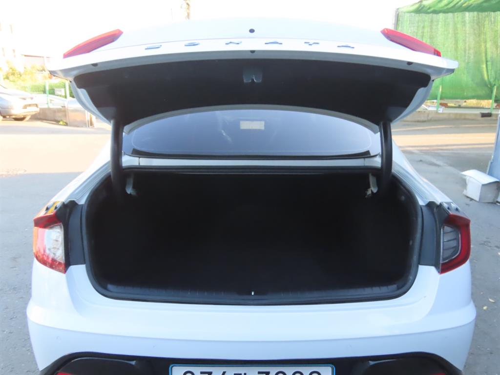 HYUNDAI Sonata - Vista 5