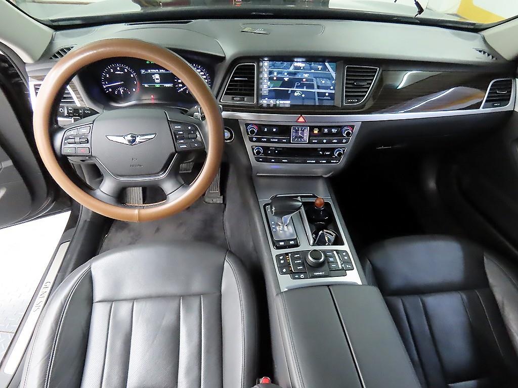 Genesis G80 - Vista 7