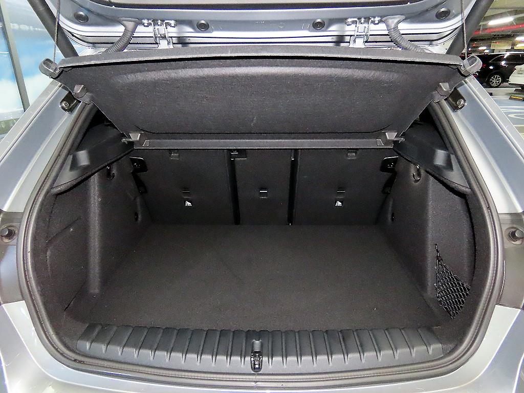 BMW 1 series 2023 Gris - Importación desde Corea - HF Imports Iquique - Foto 16