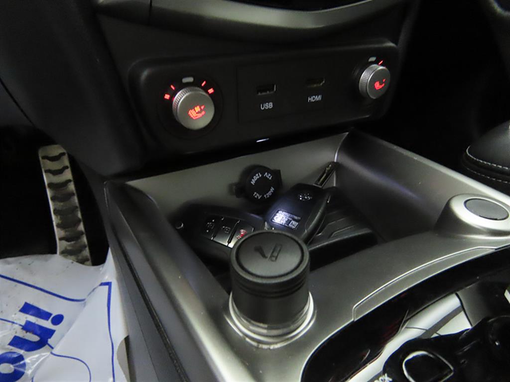 Ssangyong Tivoli - Vista 12