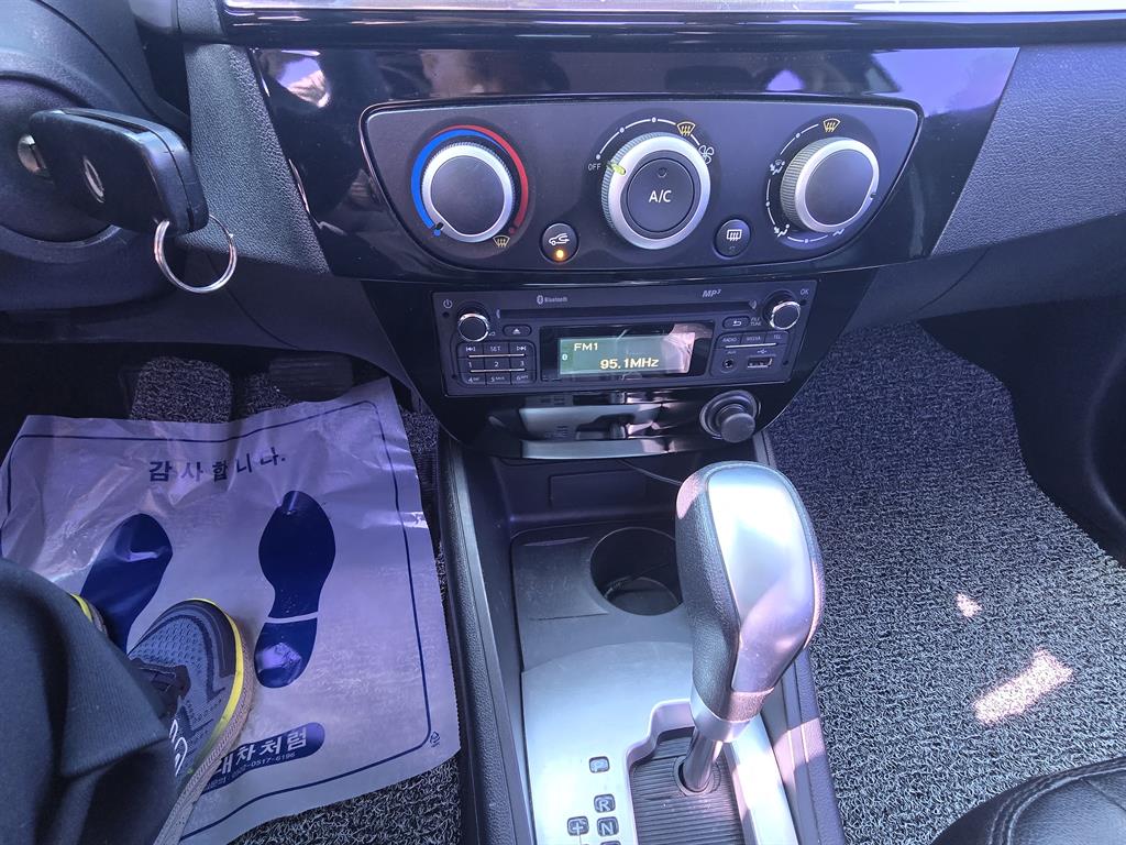 SAMSUNG SM3 2016 Negro - Importación desde Corea - HF Imports Iquique - Foto 13