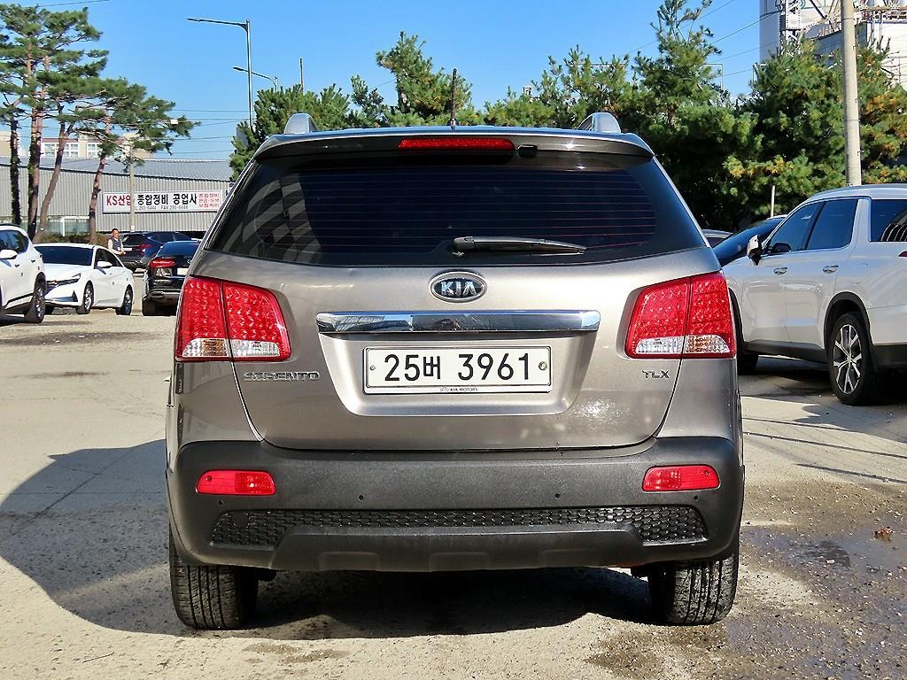 KIA Sorento - Vista 4