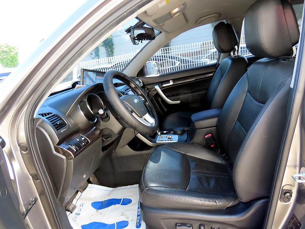 KIA Sorento - Vista 5