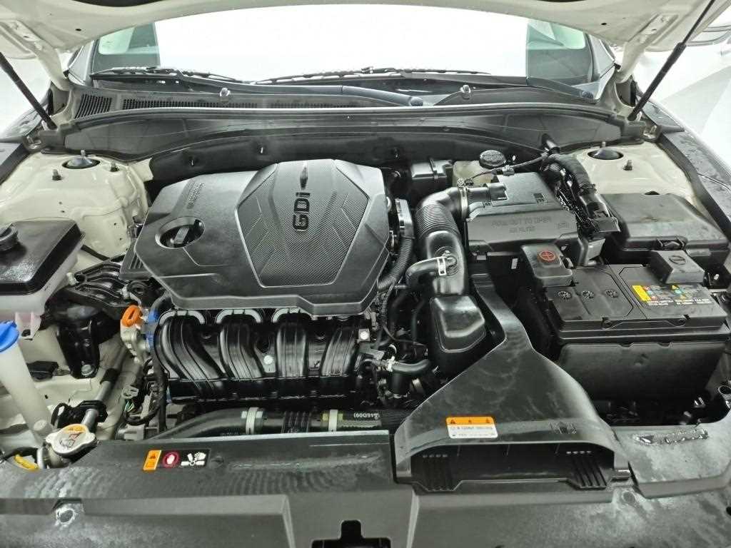 HYUNDAI Grandeur - Vista 5