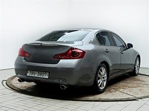 Infiniti G - Vista 8