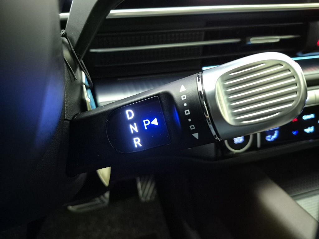 HYUNDAI Ioniq 6 - Vista 8