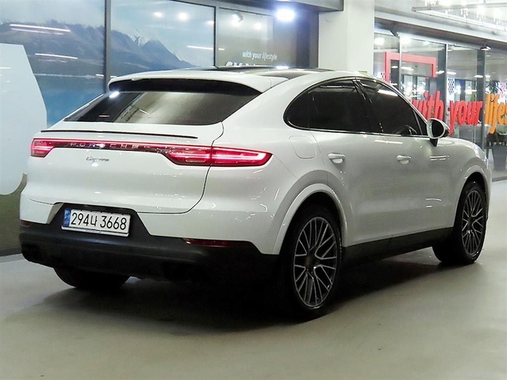 Porsche Cayenne - Vista 4