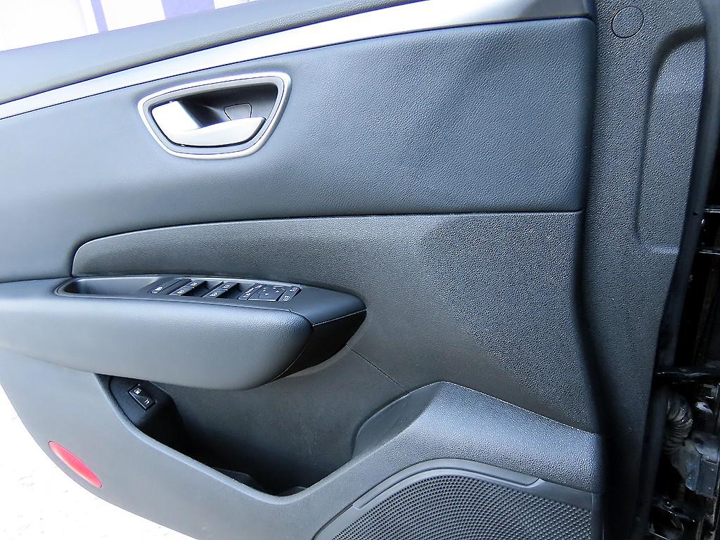 SAMSUNG SM6 - Vista 11