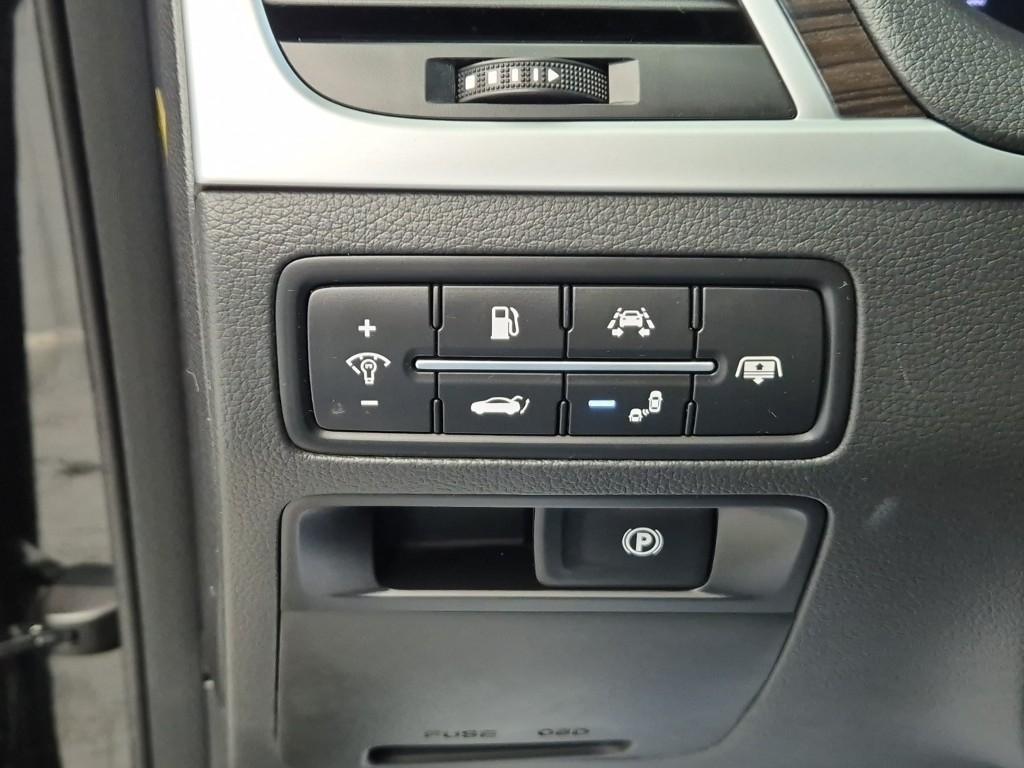 Genesis G80 2017 Negro - Importación desde Corea - HF Imports Iquique - Foto 18