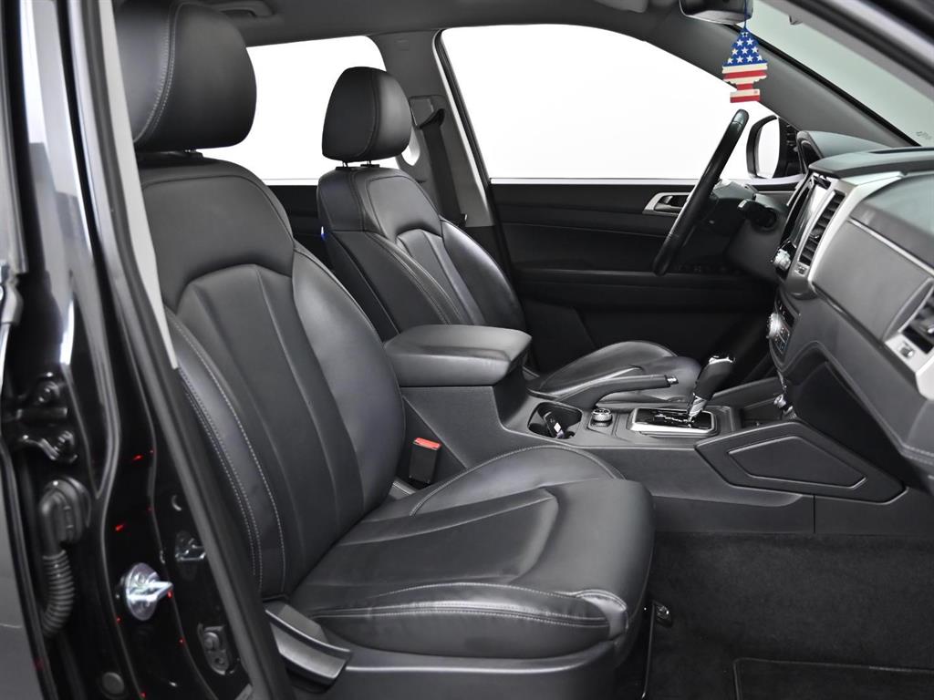 Ssangyong Rexton - Vista 10