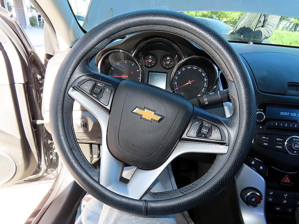 Chevrolet Cruise - Vista 8