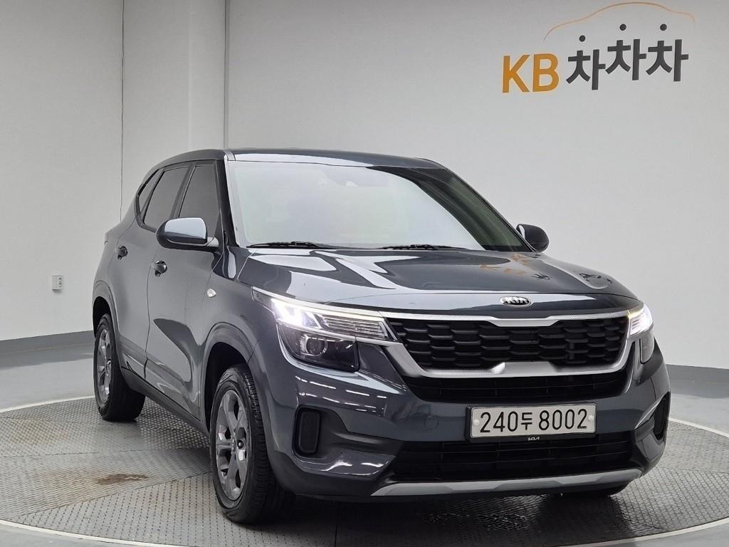 KIA Seltos - Vista 4