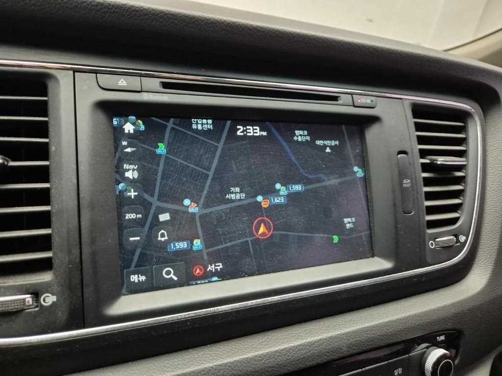 KIA Carnival 2016 Blanco - Importación desde Corea - HF Imports Iquique - Foto 13