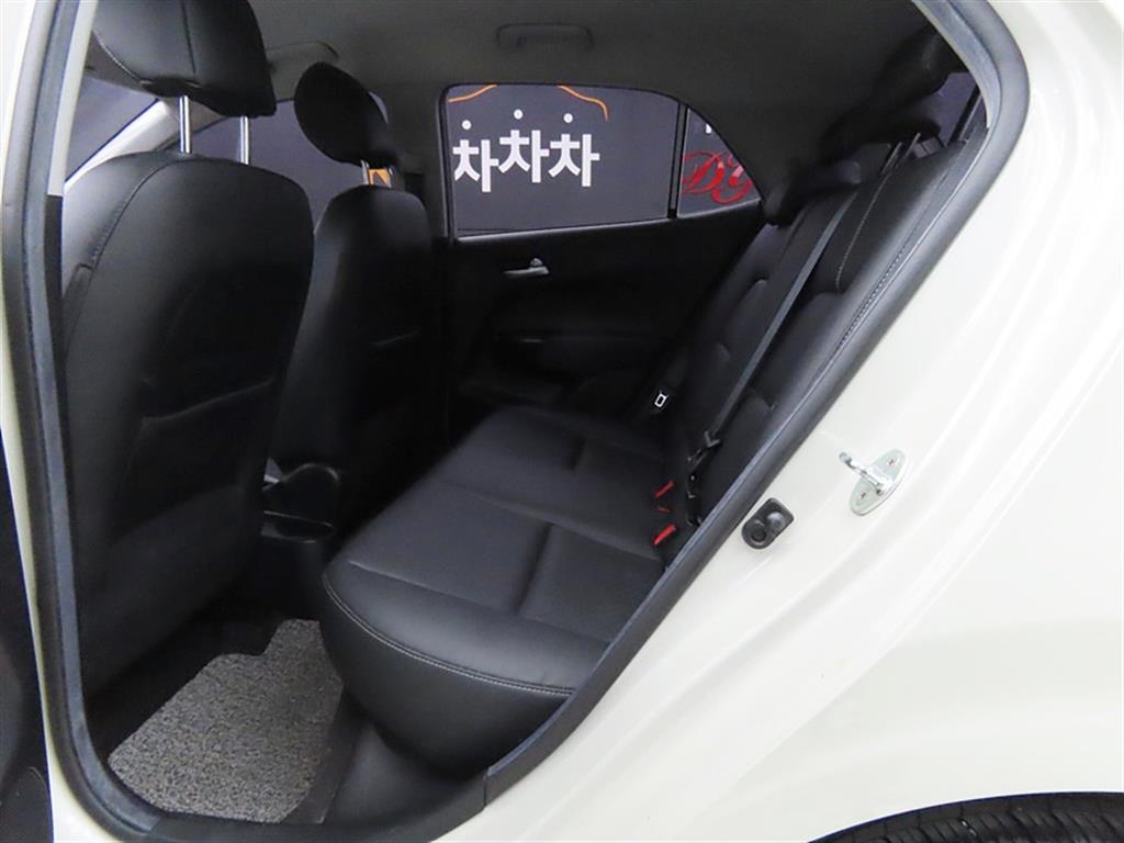 KIA Morning - Vista 6