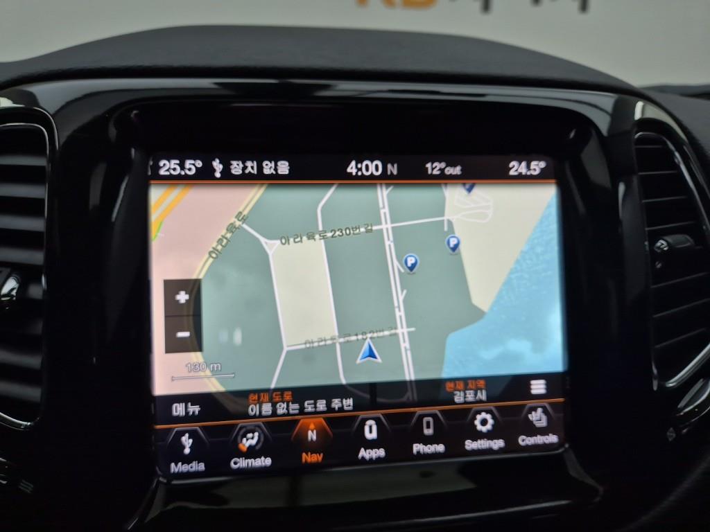 Jeep Compass 2018 Negro - Importación desde Corea - HF Imports Iquique - Foto 14