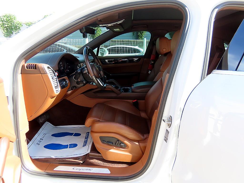 Porsche Cayenne - Vista 5