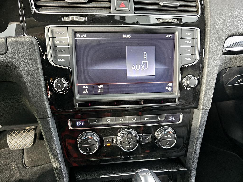 Volkswagen Golf 2015 Blanco - Importación desde Corea - HF Imports Iquique - Foto 13