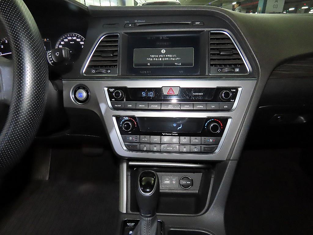 HYUNDAI Sonata - Vista 10