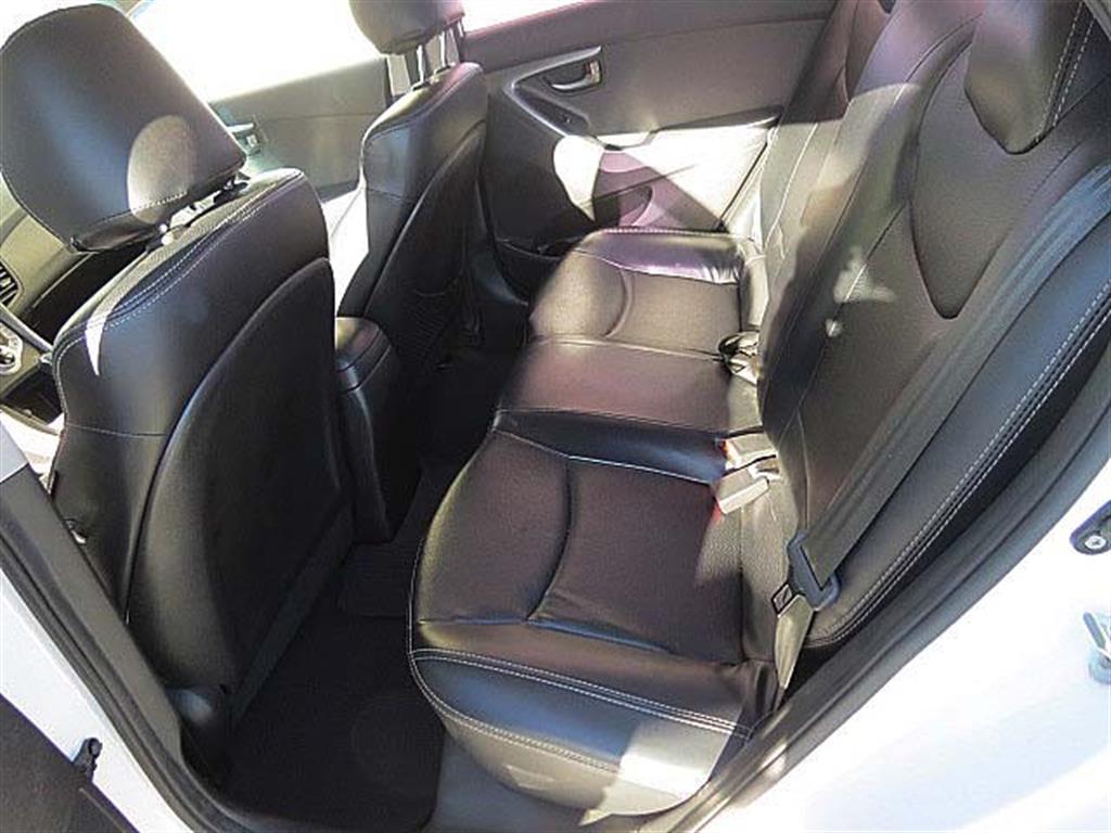 HYUNDAI Avante 2012 Blanco - Importación desde Corea - HF Imports Iquique - Foto 7