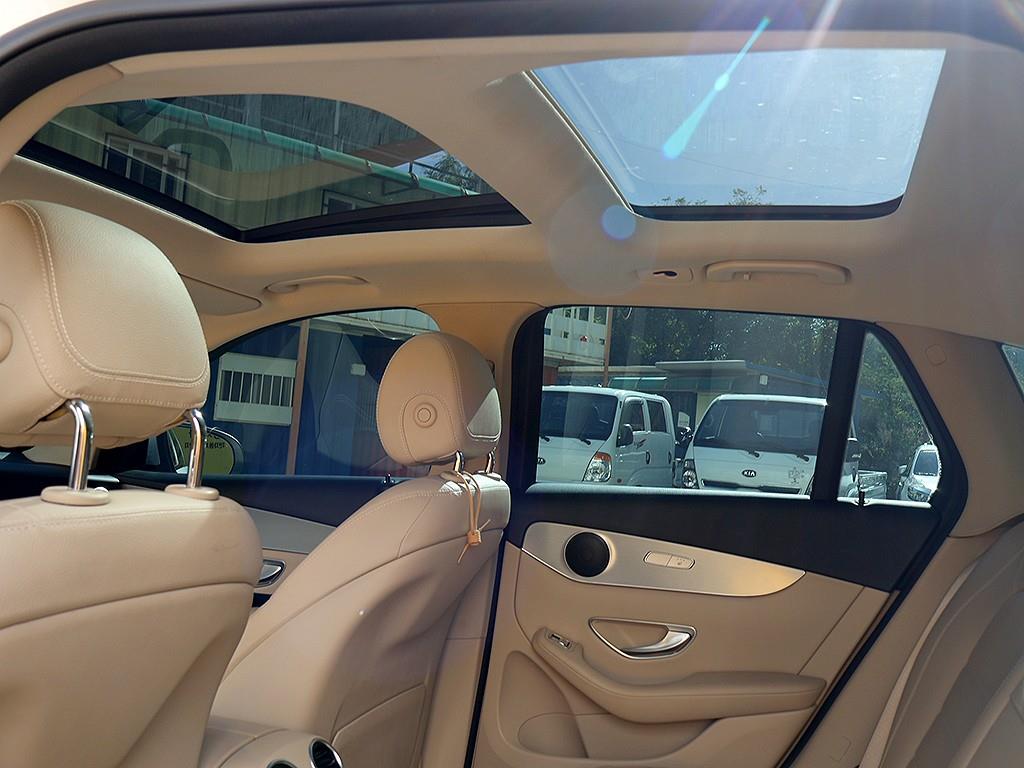 Mercedes Benz GLC Class 2019 Blanco - Importación desde Corea - HF Imports Iquique - Foto 12