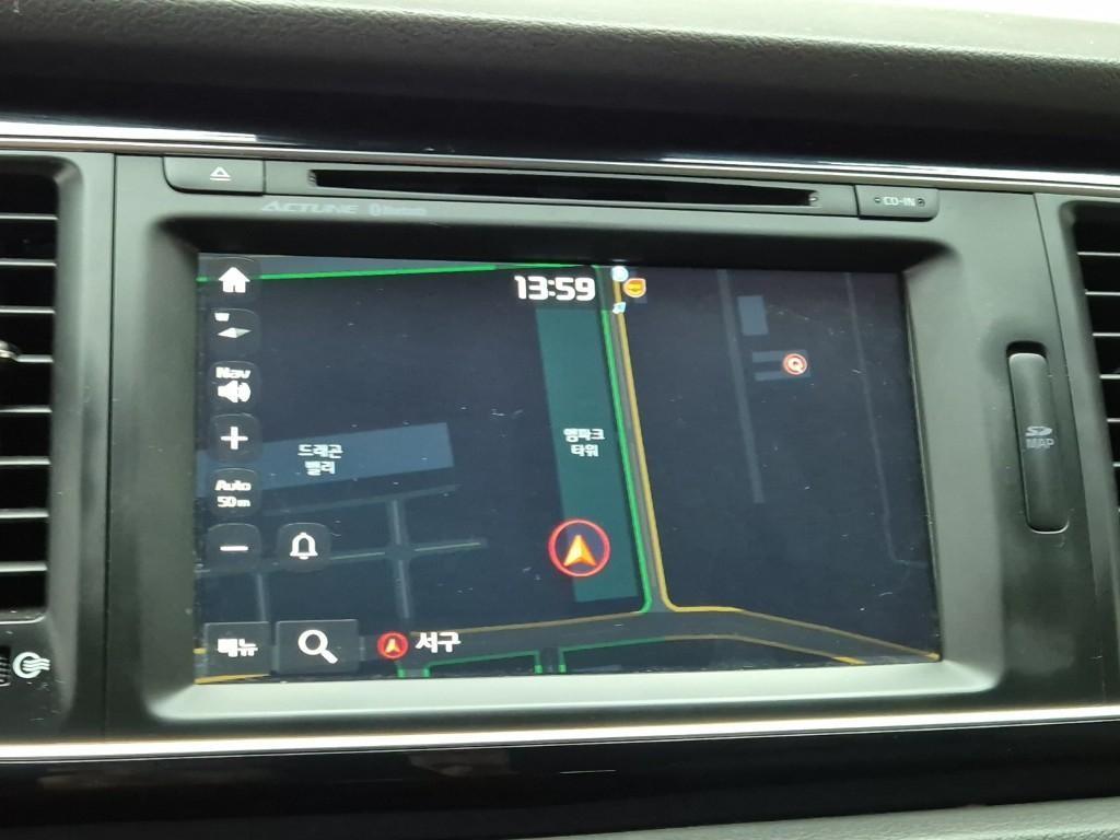 KIA Carnival 2015 Blanco - Importación desde Corea - HF Imports Iquique - Foto 13