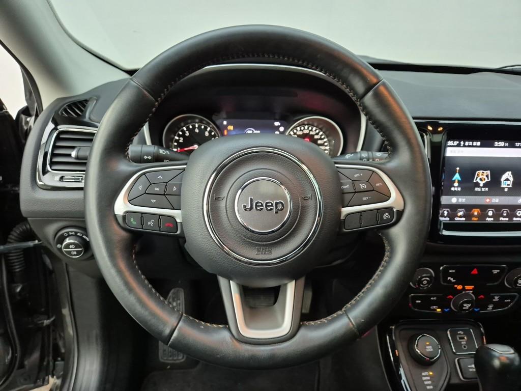 Jeep Compass - Vista 9