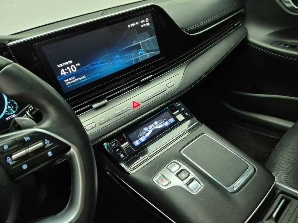 HYUNDAI Grandeur - Vista 10