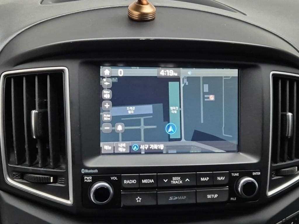 HYUNDAI Starex - Vista 12