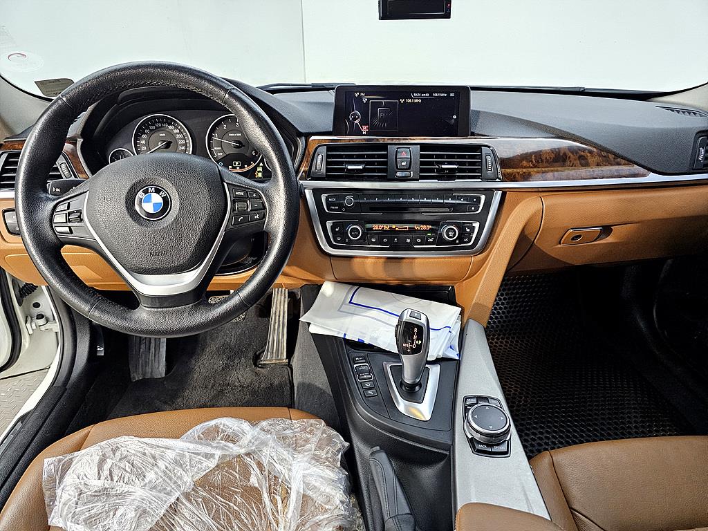 BMW 3 series - Vista 5