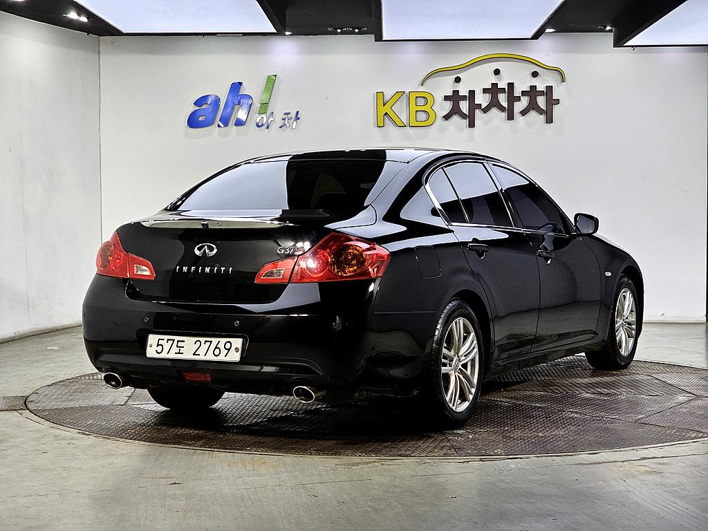 Infiniti G - Vista 4