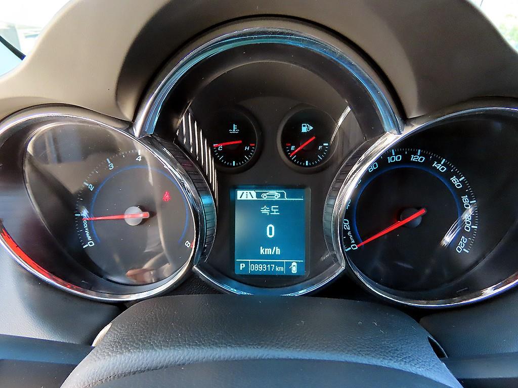 Chevrolet Cruise - Vista 9