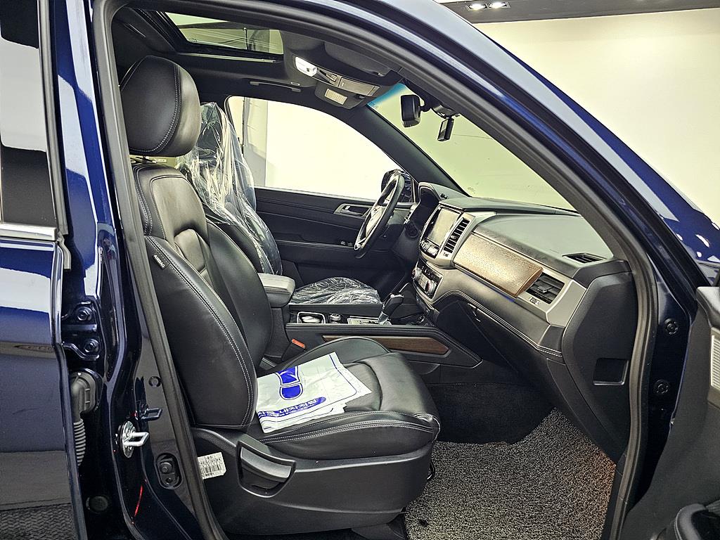 Ssangyong Rexton - Vista 11