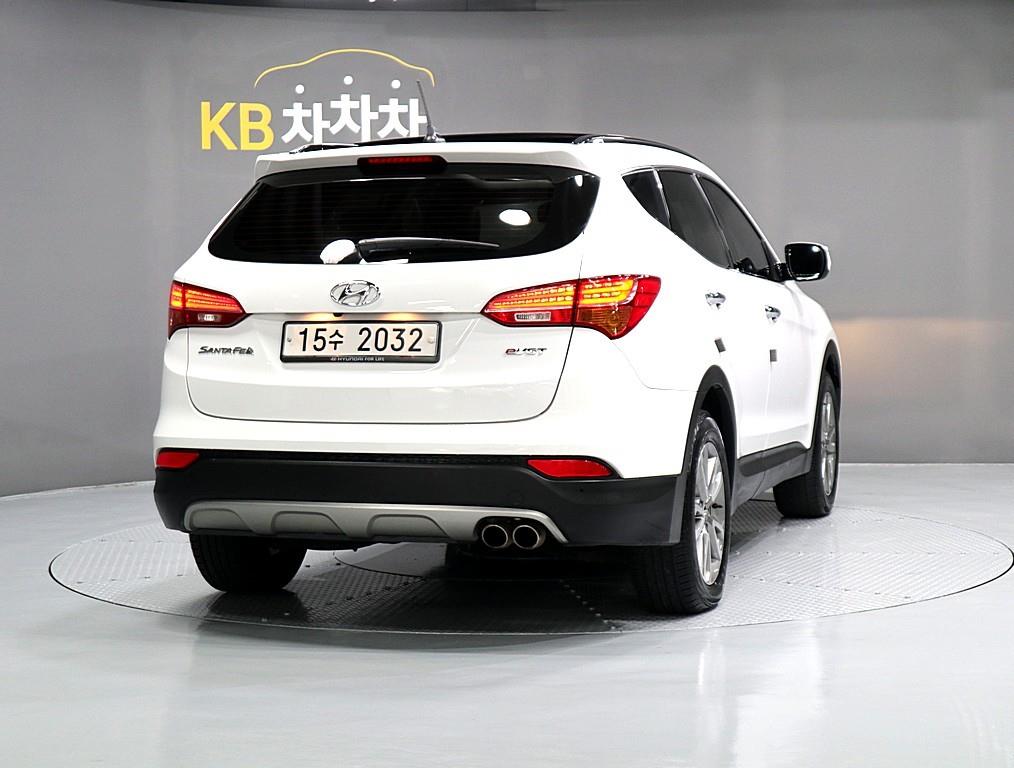 HYUNDAI Santa Fe - Vista 4