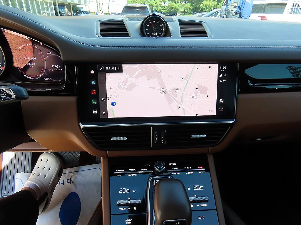 Porsche Cayenne - Vista 12