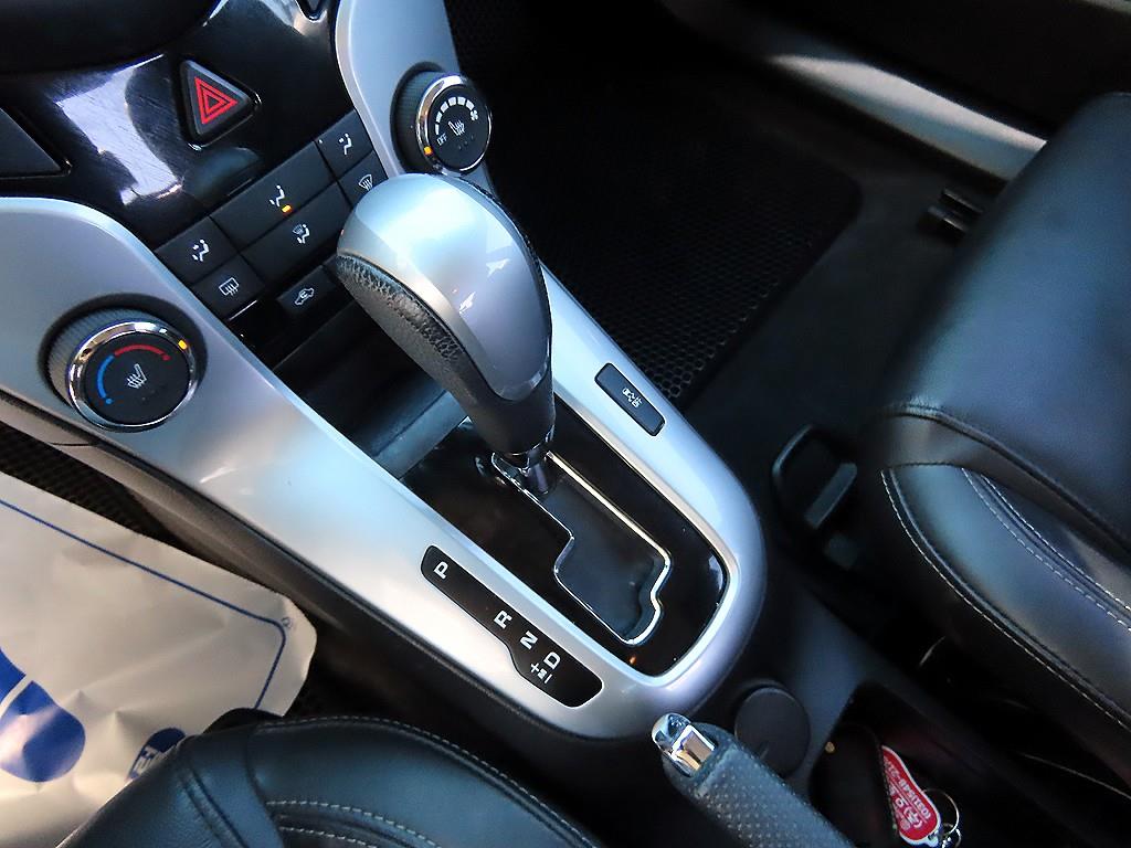 Chevrolet Cruise - Vista 10