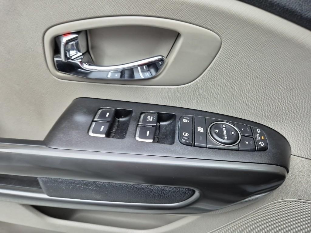 KIA Carnival 2019 Plateado - Importación desde Corea - HF Imports Iquique - Foto 18