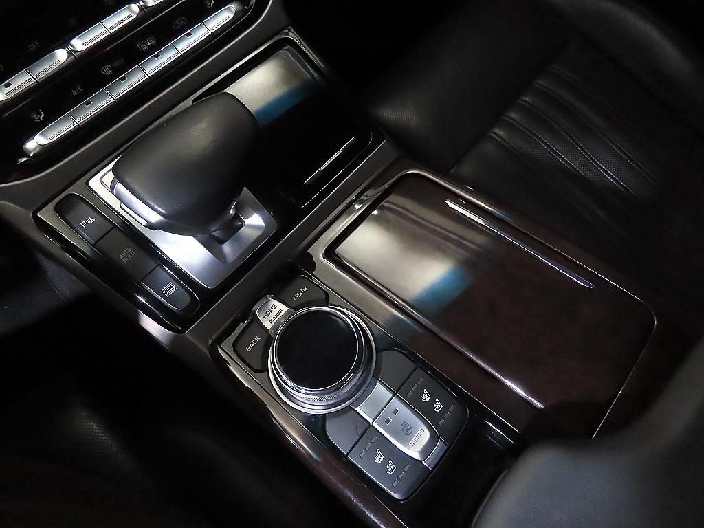 Genesis EQ900 2016 Negro - Importación desde Corea - HF Imports Iquique - Foto 13