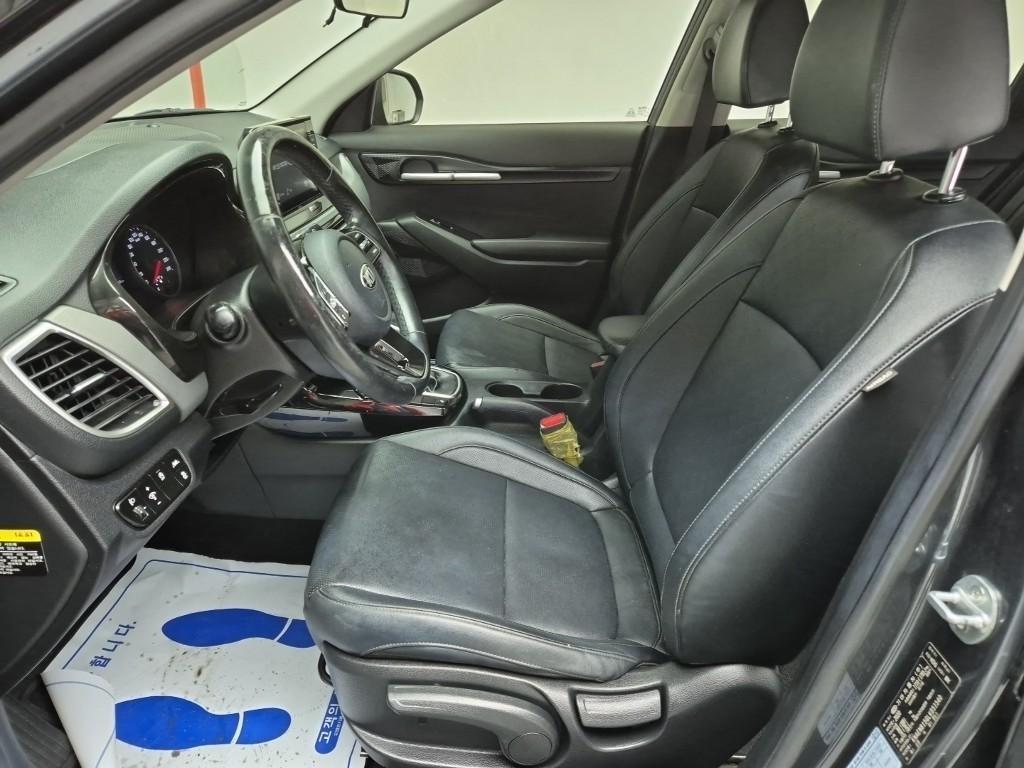 KIA Seltos 2020 Gris - Importación desde Corea - HF Imports Iquique - Foto 14