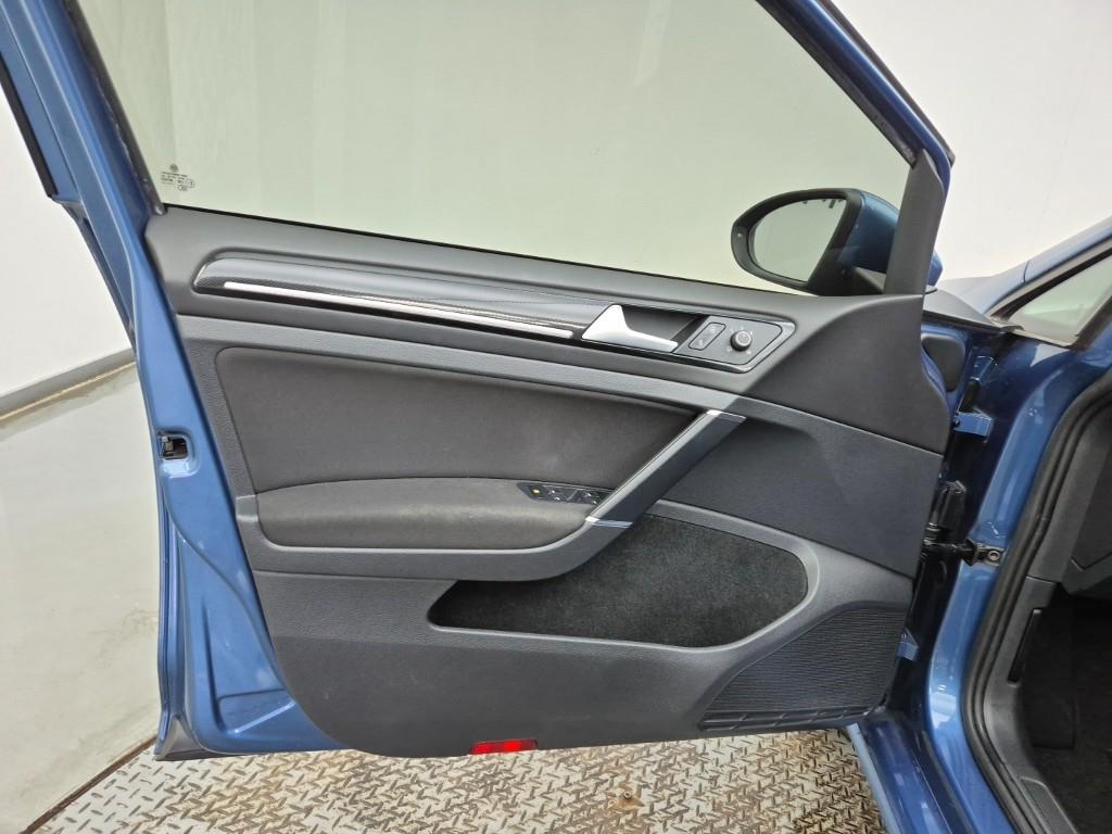 Volkswagen Golf 2015 Azul - Importación desde Corea - HF Imports Iquique - Foto 16