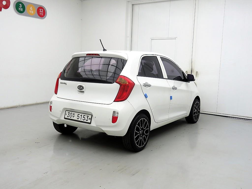 KIA Morning - Vista 4