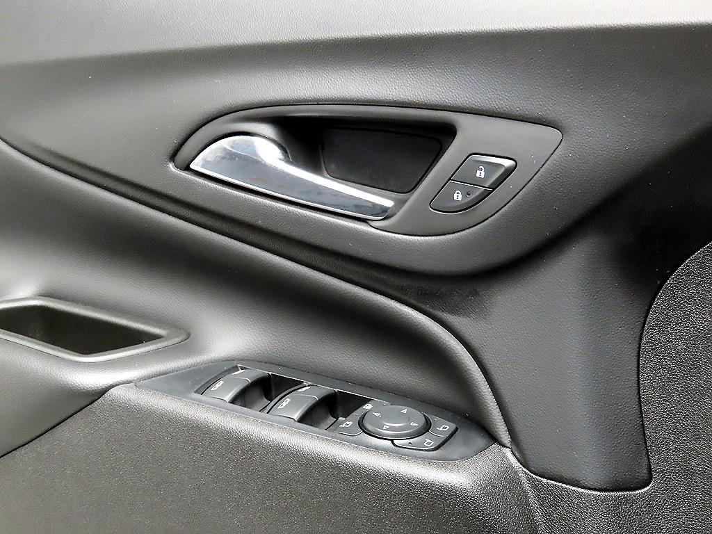 Chevrolet Equinox - Vista 11