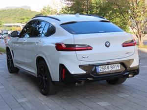 BMW X4 - Vista 8