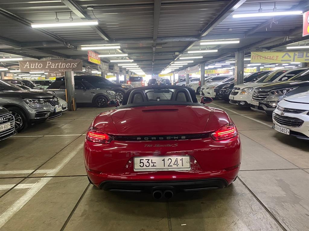 Porsche 718 - Vista 5