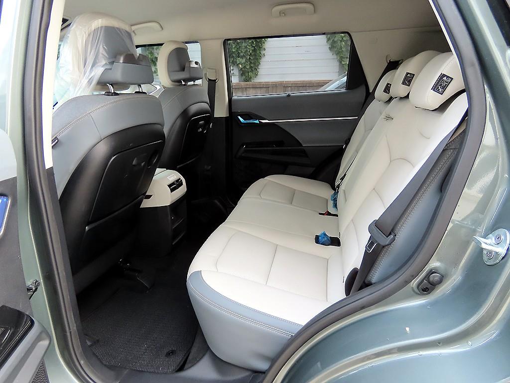 Ssangyong Torres - Vista 6