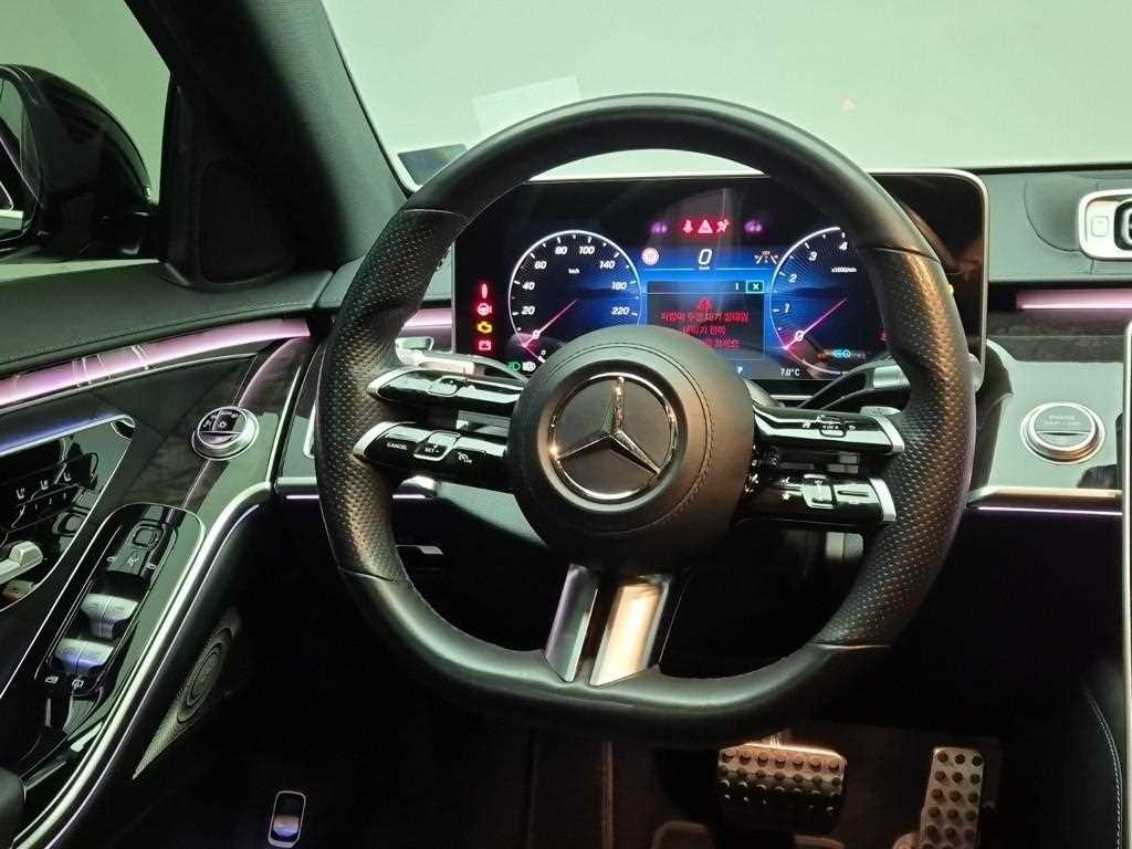 Mercedes Benz S Class - Vista 9