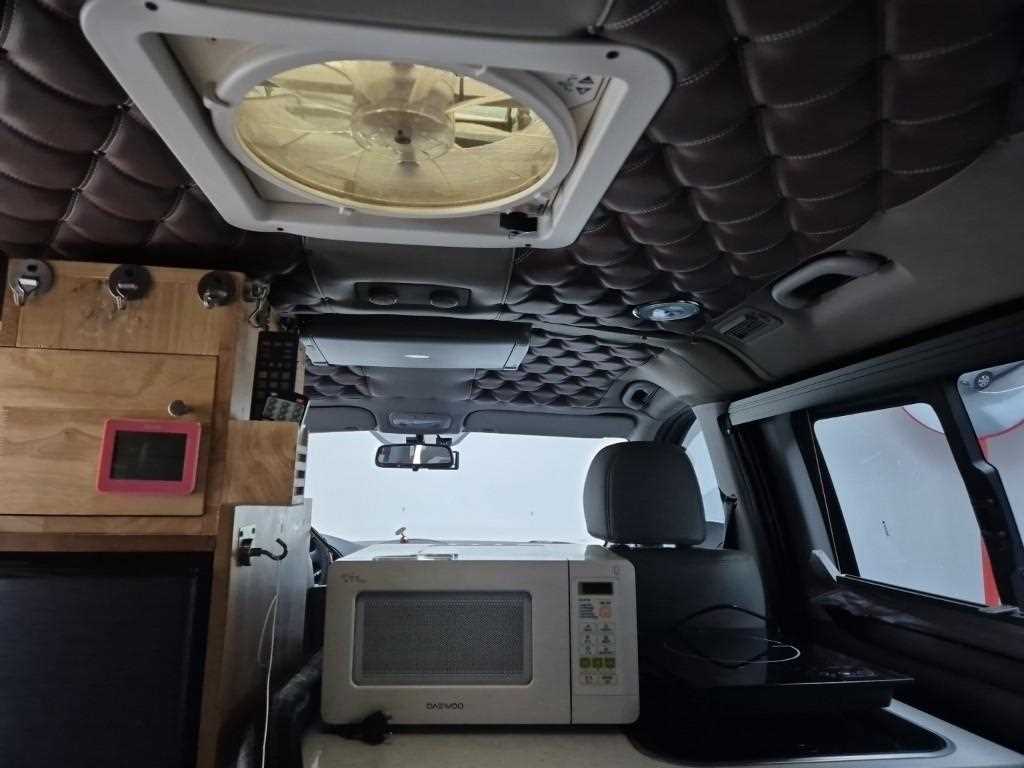 HYUNDAI Starex 2018 Gris - Importación desde Corea - HF Imports Iquique - Foto 18