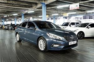 HYUNDAI Sonata - Vista 4