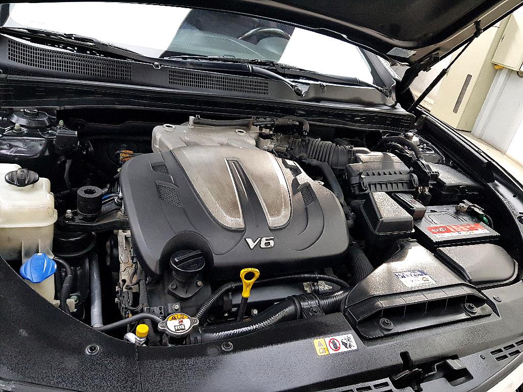 HYUNDAI Grandeur - Vista 6